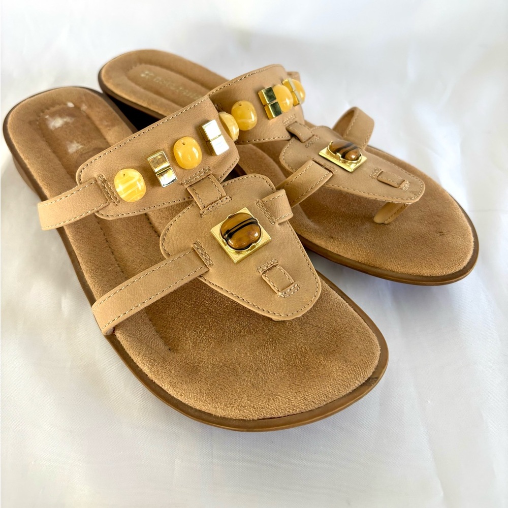Naturalizer Tan Embellished Jamelia Slip on Thong Sandal Size 7W Worn 1x Only